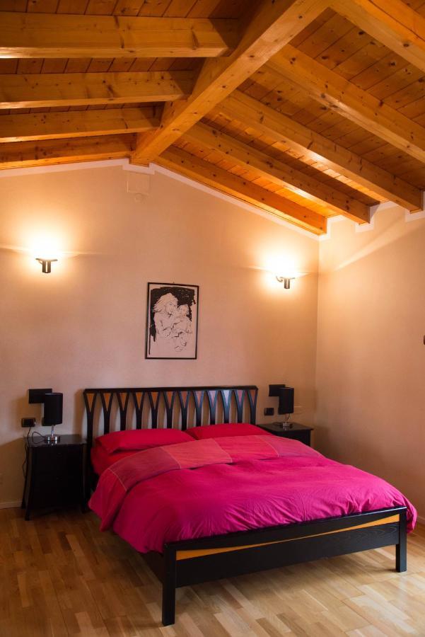 Guesthouse "Villa Tamas" Limone sul Garda Exterior foto