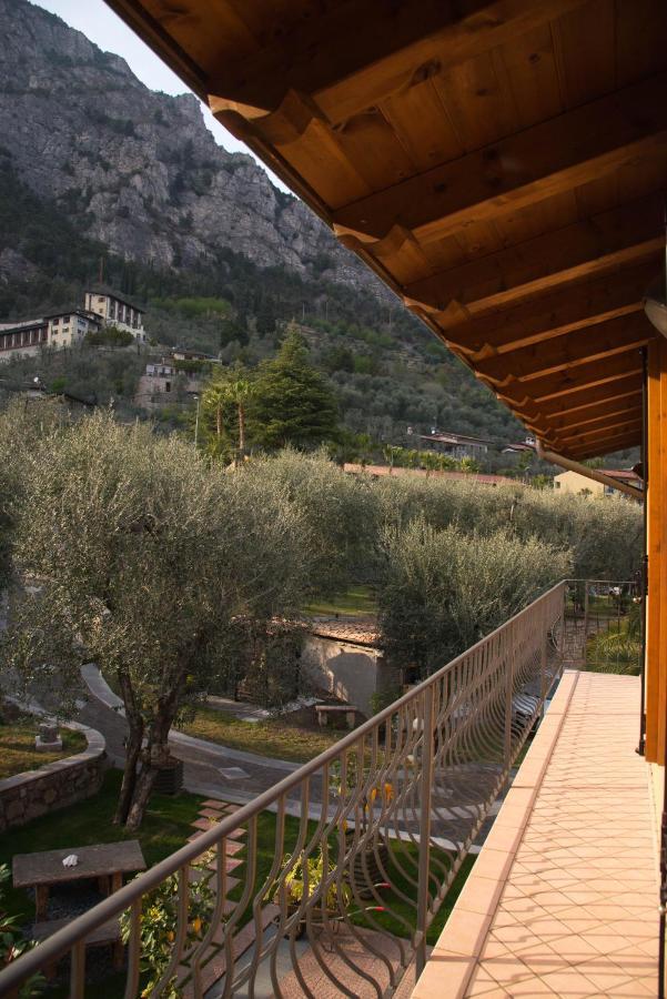 Guesthouse "Villa Tamas" Limone sul Garda Exterior foto